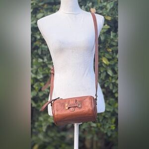 🦋 Frye Nora Mini Barrel Leather Crossbody Purse